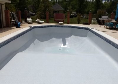 A white pool liner installed in a pool in Virginia.